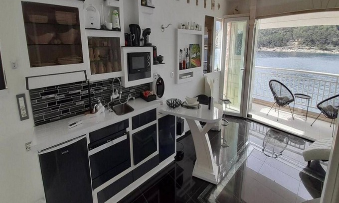 Povlja Apartamento | Apartment OM - One Bedroom Apartment with Balcony and Sea view