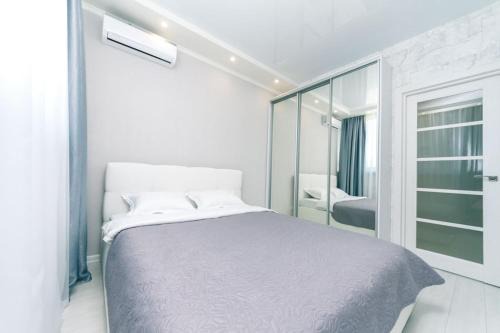 Pozniaky Apartamento | Apartment on Draghomanova 2a