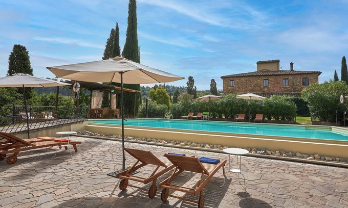 Torrita di Siena Apartamento | Apartamento en el primer piso con una hermosa vista panorámica.