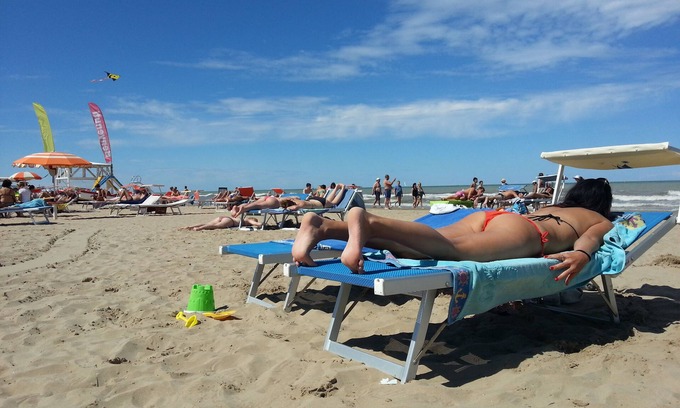 San Giuliano a Mare Apartamento | Apartment on the beach with big balcony "seaview" for up 7 persons