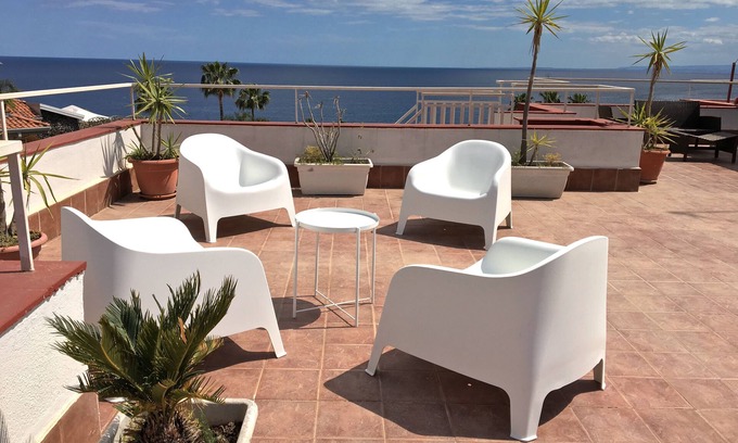Aci Trezza Apartamento | Apartamento en el mar gran vista a la bahía