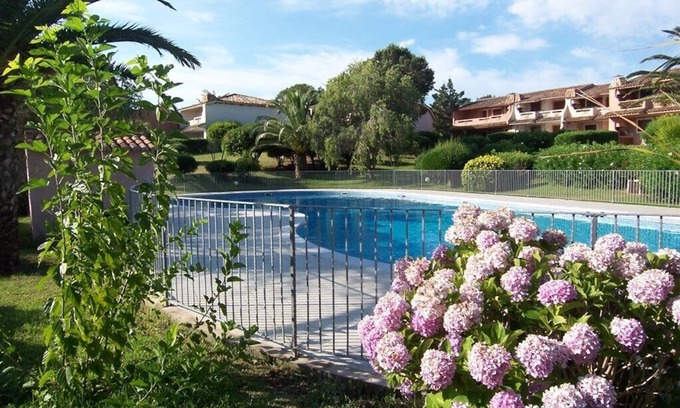 Favone Apartamento | APARTAMENTO ORO 53- 3*- VISTA AL MAR - PLAYA A PIE - FAVONE