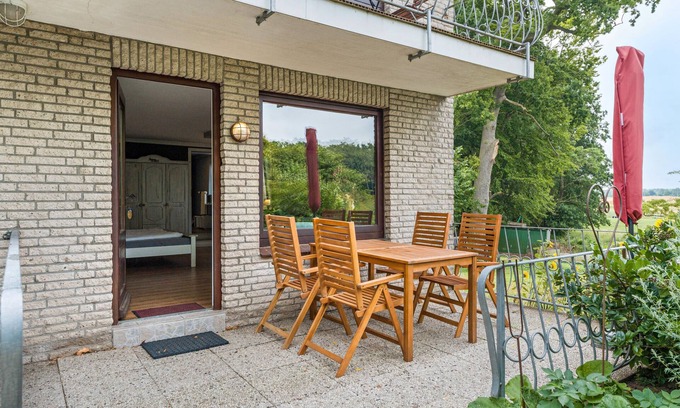 Kronsgaard Apartamento | Apartamento 'Ostseeblick Fewo 8' con terraza privada, jardín compartido y Wi-Fi