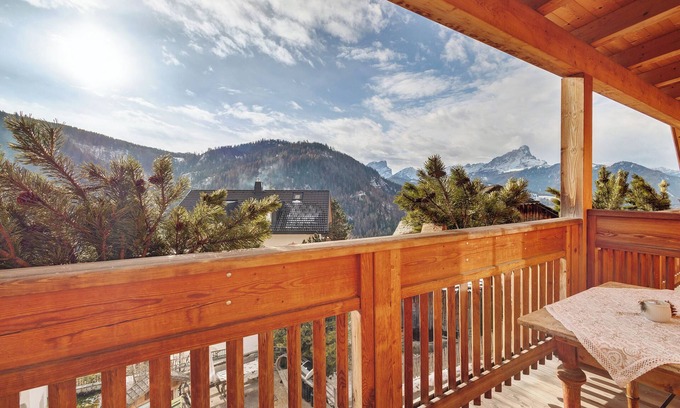 La Valle Apartamento | Apartamento 'Pares' con vistas a la montaña, jardín compartido y Wi-Fi