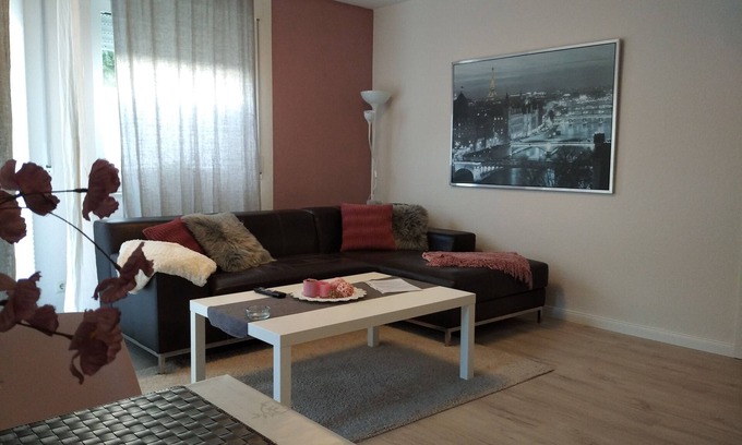 Luegde Apartamento | Apartment Paris mit Zwei Schlafzimmern und Eigenem Parkplatz