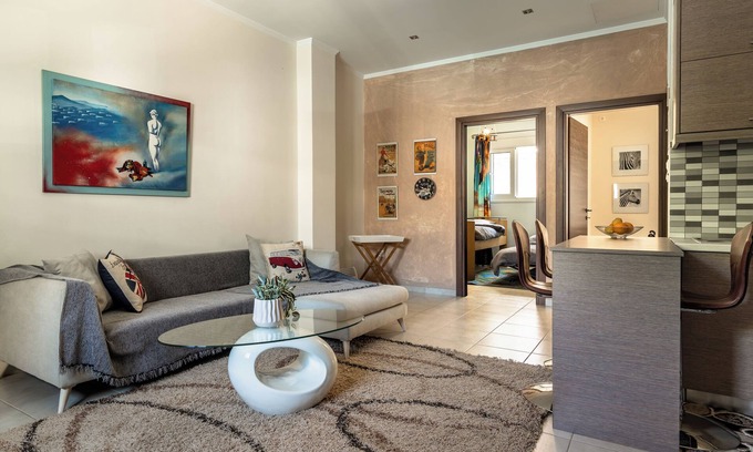 Patras Apartamento | Apartamento 'Patras' con terraza privada, Wi-Fi y aire acondicionado