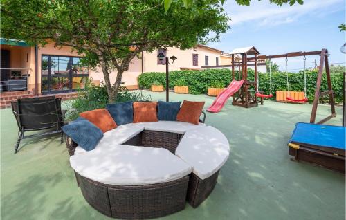 Mali Vareski Apartamento | Apartment Peruski Vi