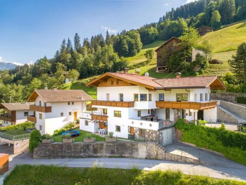 Emberg Apartamento | Apartment Pfister