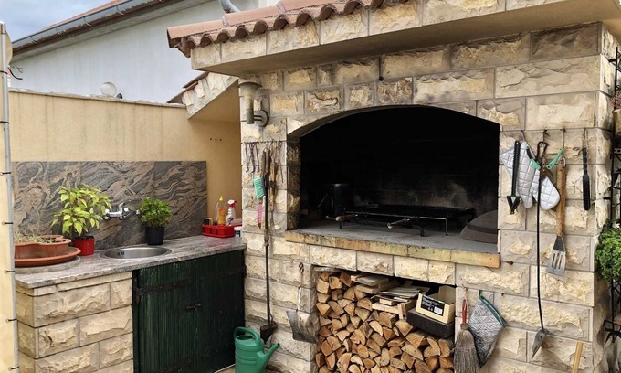 Nin Apartamento | Apartamento Pine con bañera de hidromasaje compartida
