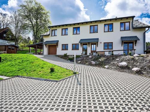 Nova Ves nad Nisou Apartamento | Apartment Pod Černou Studnicí-1 by Interhome