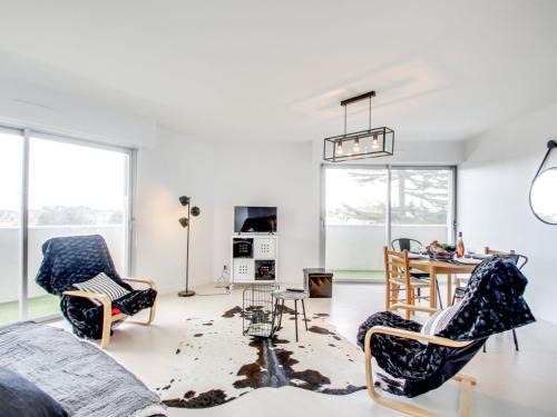 Dinard Apartamento | Apartment Port Blanc by Interhome