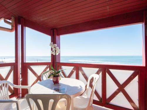 Lacanau-Ocean Apartamento | Apartment Primavéra-10 by Interhome