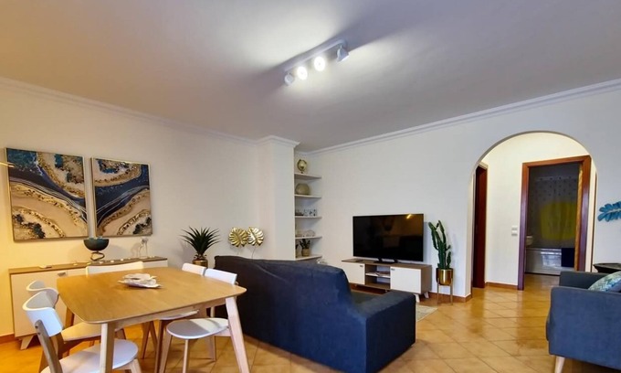 Vila Nova De Cacela Apartamento | Apartamento Golden Terrace T2 by YHA