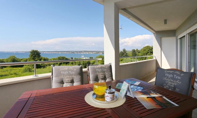 Zadar Apartamento | Apartment Puntamika