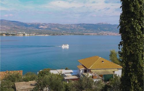 Arbanija Apartamento | Apartment Put Vlaka I