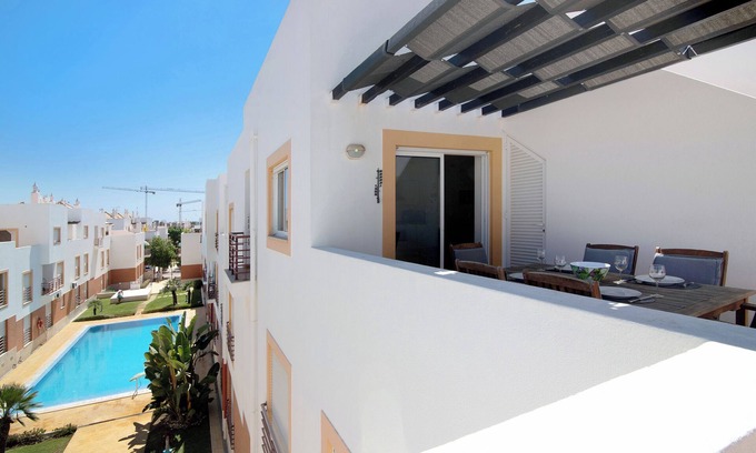 Conceicao e Cabanas de Tavira Apartamento | Apartamento 'Quinta Gomeira 146' con vistas al mar, piscina compartida y aire acondicionado