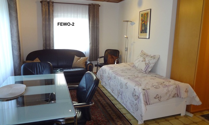 Altenhain Apartamento | Apartment Rühle Fewo 2, Bad Soden Taunus MTK Frankfurt, near FfM