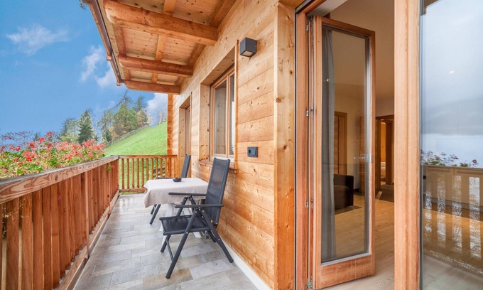 Santa Valburga Apartamento | Apartamento "Residence Kalchgruberhof Fichte" con vistas al lago, jardín y Wi-Fi