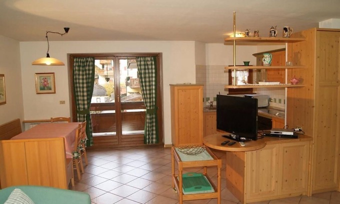 Moena Apartamento | Apartamento "Residencia Margherita" con vistas a la montaña, balcones y Wi-Fi