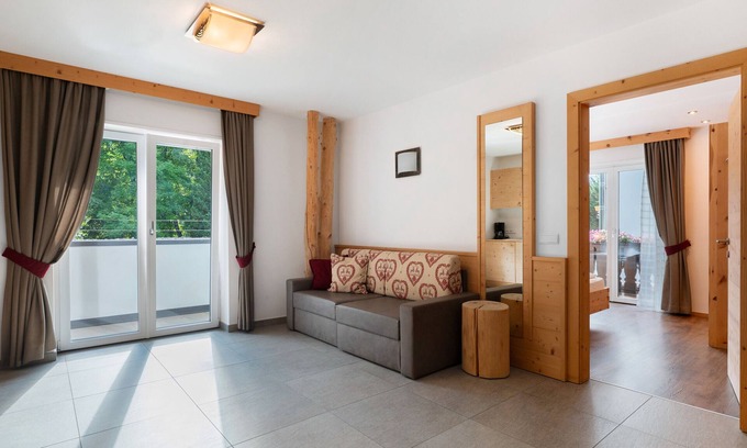 Sarntal Apartamento | Apartamento 'Residence Olympia 2' con vistas a la montaña, jardín compartido y Wi-Fi