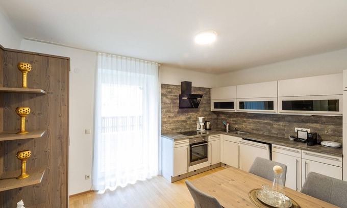 Uebelbach Apartamento | Apartment Roadster with breakfast in Pension Herti - Haus Pastner am Teich
