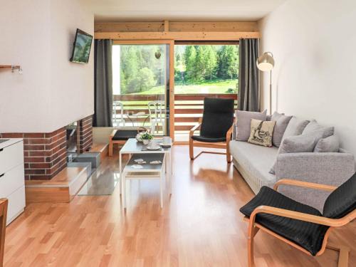 Noveli Apartamento | Apartment Rosablanche A24 by Interhome