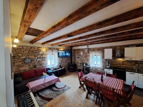Citluk Apartamento | Apartment Rural Podastrana