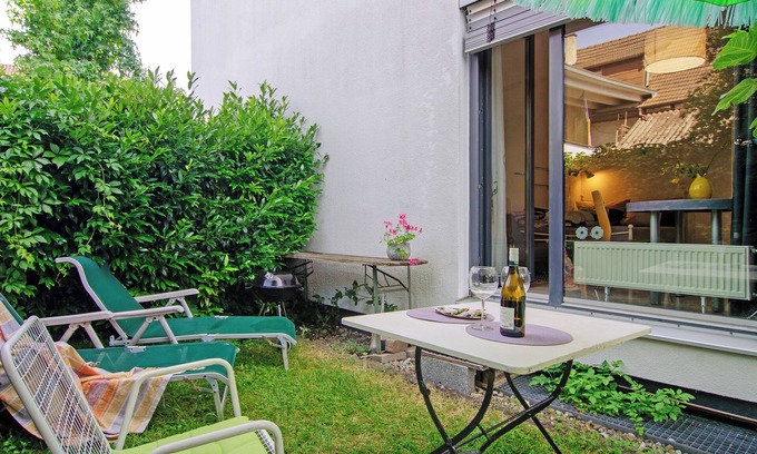 Ludwigshafen Apartamento | Apartamento 'Studio-in Der Atelierhaus' con jardín privado y Wi-Fi