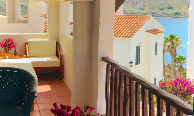Platges de Fornells Apartamento | Lovely Menorca, amazing sea views and sunsets.