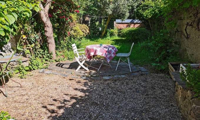 Guemene-sur-Scorff Apartamento | Apartamento-Estándar-Baño en la habitacion-Vista al Jardín