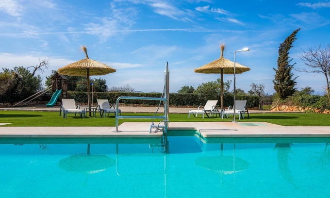 Ariany Apartamento | Apartamento 'S Hort Can Capità Estudio Balcón 8' cerca del mar con piscina compartida y Wi-Fi