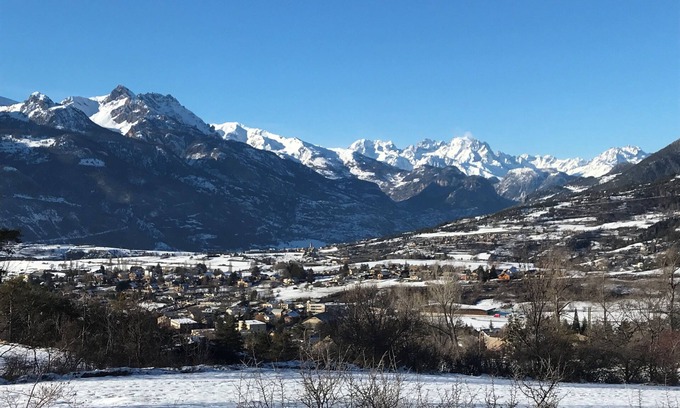 Guillestre Apartamento | Apartment Saint Sebastien, 3 bedrooms, ground floor with garden, Guillestre