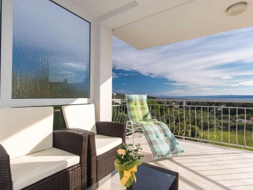 Punat Apartamento | Apartment Salvagno - Two Bedroom Apartment with Balcony and Sea View