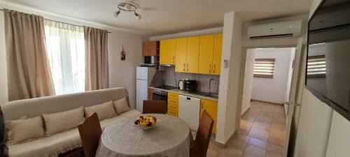 Kastel Sucurac Apartamento | Apartment San Giorgio