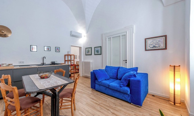 Lecce Apartamento | Apartamento 'Sanbiagioapartment' con balcón, Wi-Fi y aire acondicionado