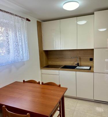 Njivice Apartamento | Apartment Sara
