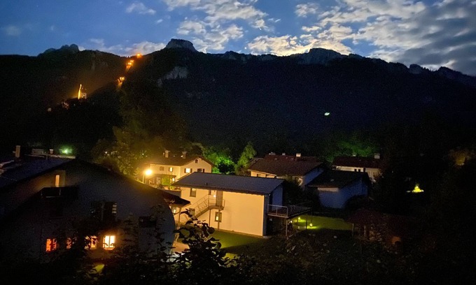 Aschau im Chiemgau Apartamento | Apartamento "Schlossblick" de 110 metros cuadrados con 2 dormitorios y balcón sur y oeste