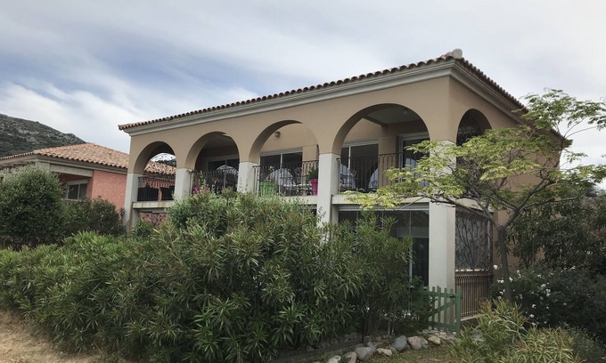 Marine de Saint Ambroggio Apartamento | Apartment, sea view, large terrace, sleeps 5