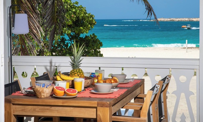 Bellevue Apartamento | Vista plana al mar, playa de Orient Bay