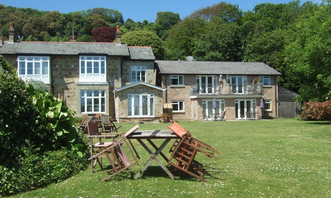 Ventnor Apartamento | Apartment Set In Peaceful Secluded Gardens With Magnificent Sea Views