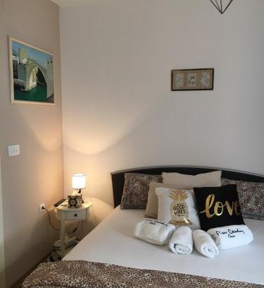 Mostar Old Town Apartamento | Apartment Smile