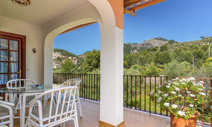 Puerto de Soller Apartamento | Apartment Sol 2 - Tres Habitaciones Piso, Capacidad 6