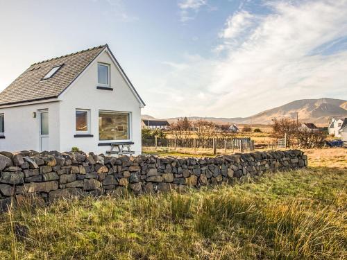 Staffin Apartamento | Apartment Solas Alainn Chalet by Interhome