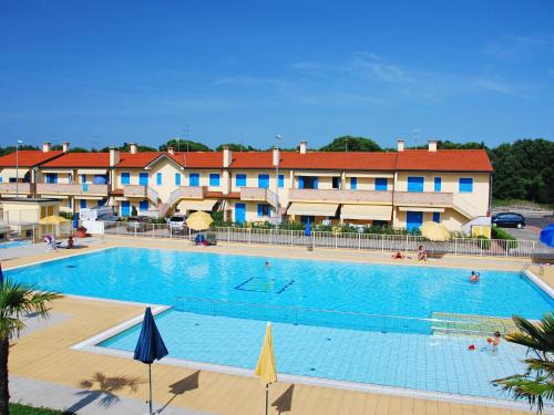Rosapineta Apartamento | Apartment Solmare-31 by Interhome