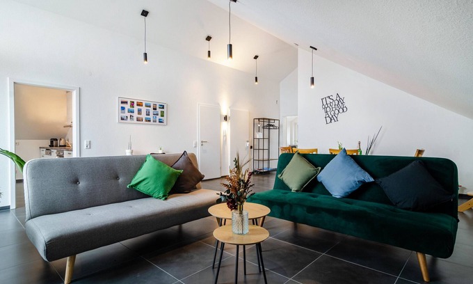 Stockach Apartamento | Apartamento 'Sonne Und Mehr' con vistas al lago, terraza privada y Wi-Fi