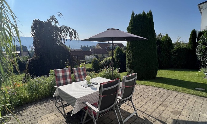 Sigmarszell Apartamento | Apartamento 'Sonnenhang' con vistas a la montaña, terraza privada y Wi-Fi