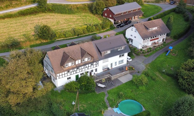 Niederlandenbeck Apartamento | Apartamento 'Sonnenschein' con piscina compartida, terraza privada y Wi-Fi