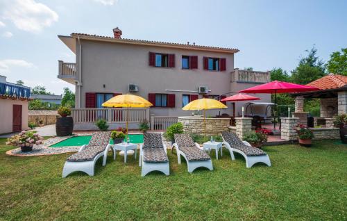 Santalezi Apartamento | Apartment Stepancici Vi
