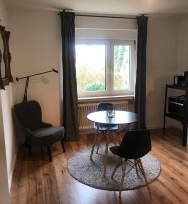 Bergisch Gladbach Apartamento | Apartment Stockholm, top renoviert, 35qm, Köln nah