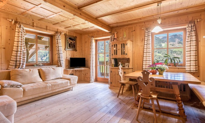 Sarntal Apartamento | Apartamento "Stofnerhof Bauernhaus" con vistas a la montaña, jardín compartido y Wi-Fi